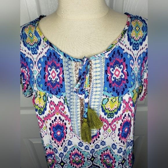 Farmers Market by One World Top S Ikat Tie Neck Popover Sequins Flutter Sleeves - Picture 2 of 13